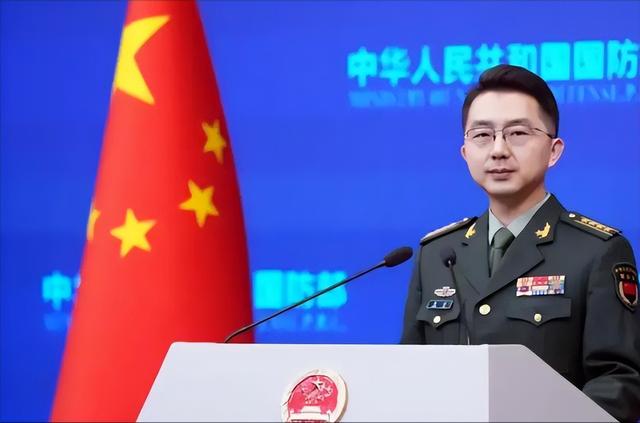 离开火只差一步！中方不再忍让，由训转战，新型无人机亮剑黄岩岛